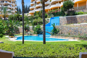 Great views, large terrace & walking distance